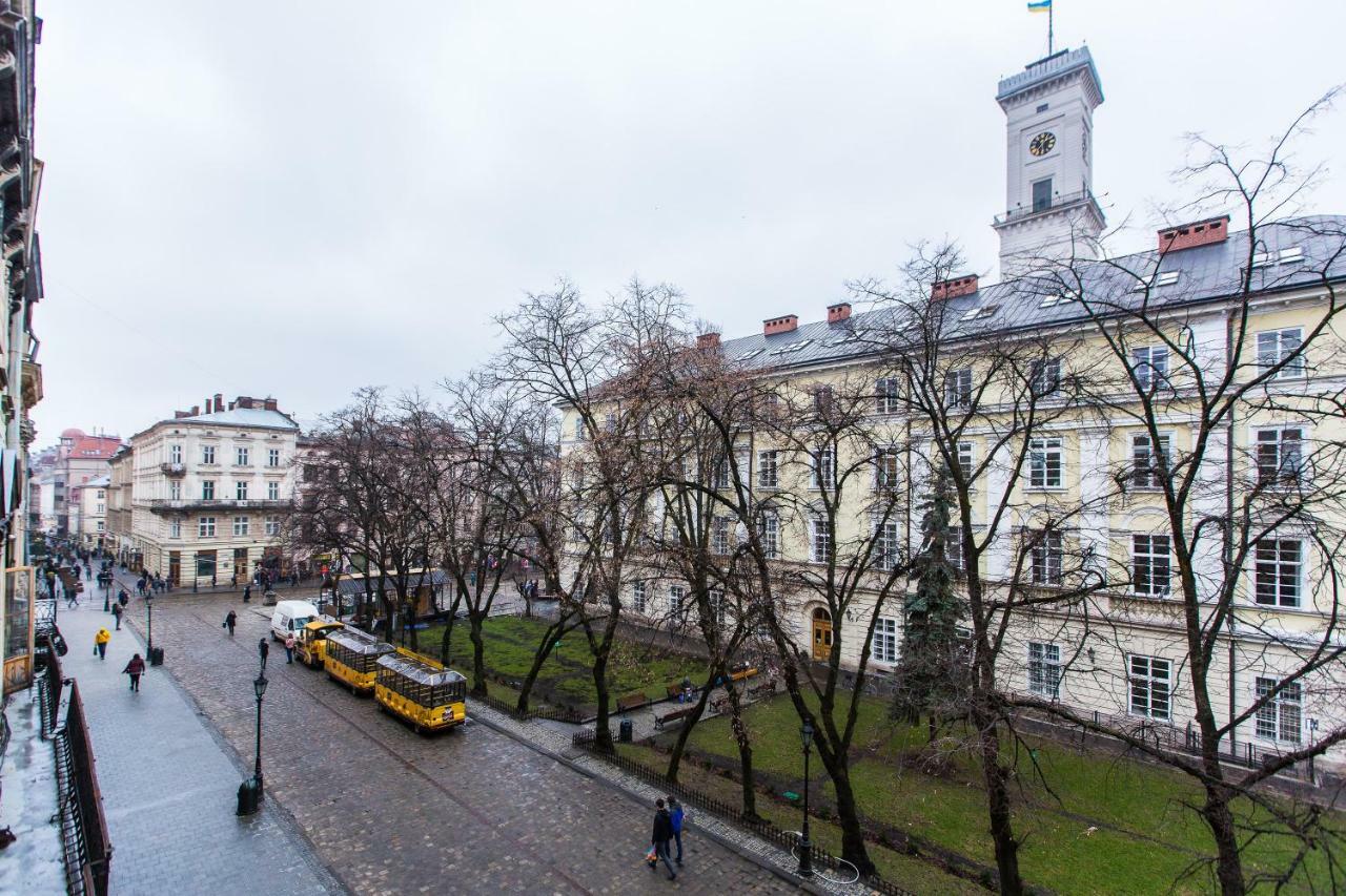 Apartments On Rynok Square Lviv Dış mekan fotoğraf